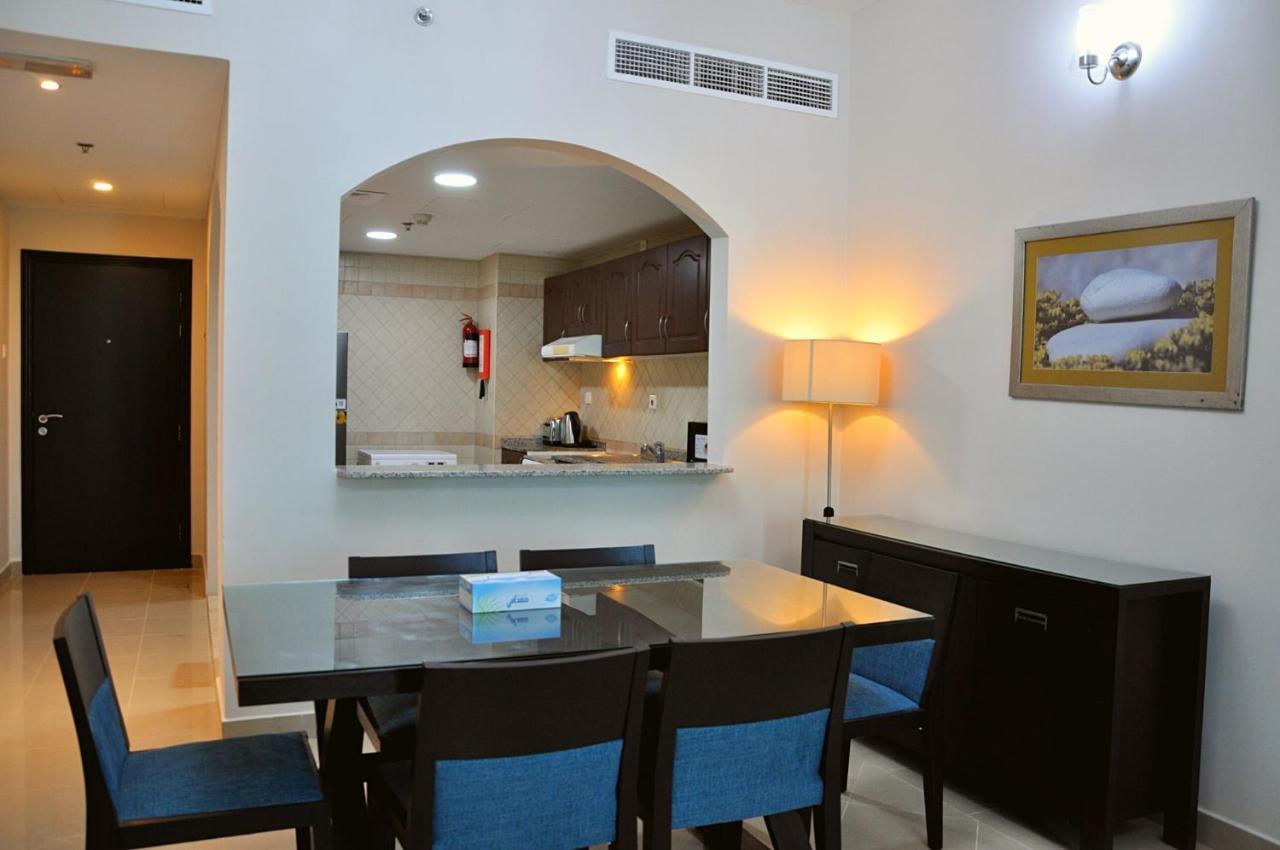 Care Holiday Homes Apartments Barsha Heights Дубай Экстерьер фото